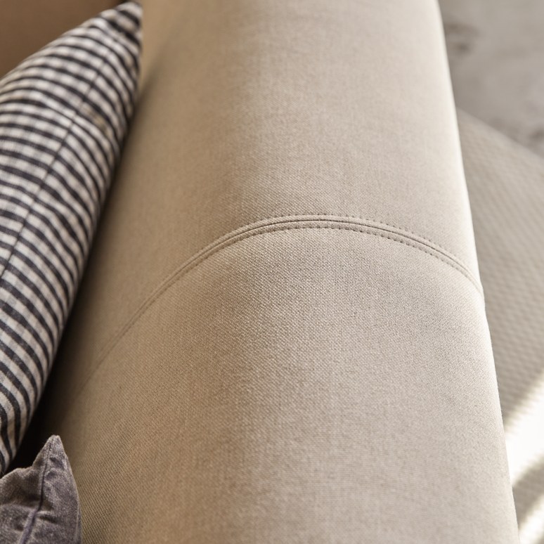 Finn - 3-Sitzer-Sofa mit ecrufarbenem Stoffbezug