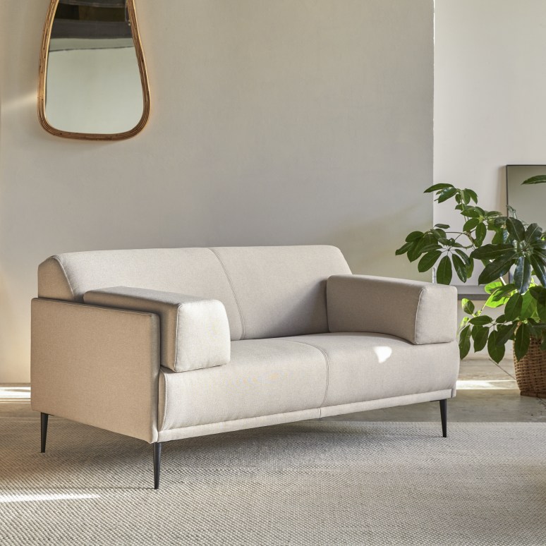 Finn - 2-3-Sitzer-Sofa mit ecrufarbenem Stoffbezug