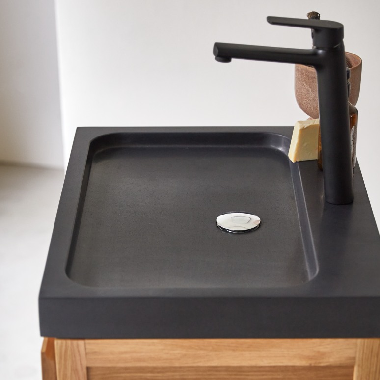 Easy - Badezimmermöbel aus massiver Eiche und Lavastein 60 cm