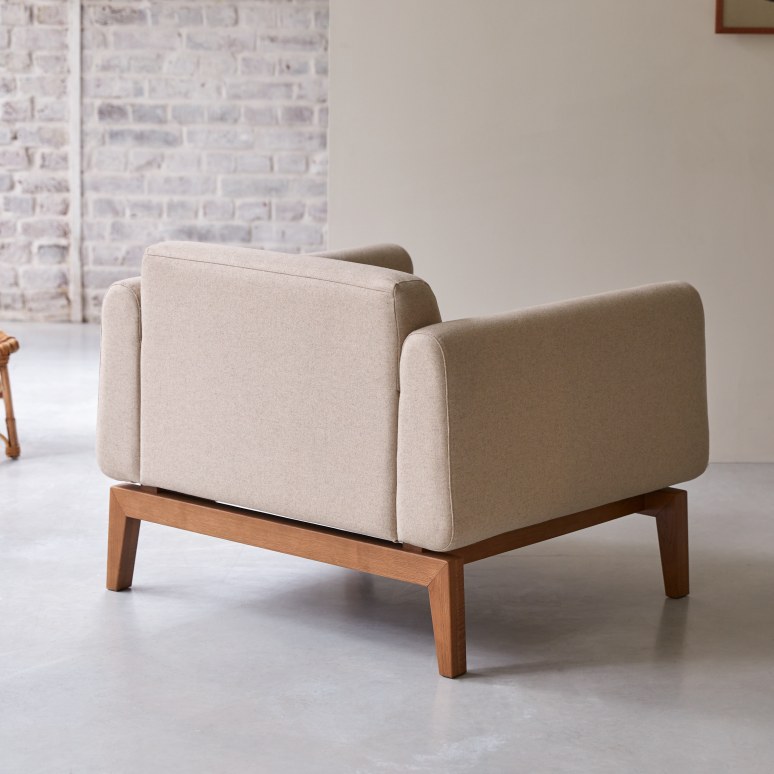 Bjorn - Fauteuil van massief eiken en ecru wol