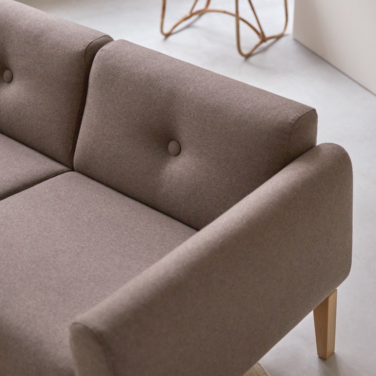 Bjorn - 2-Sitzer-Sofa mit massivem Eichenholzgestell und braunem Stoffbezug