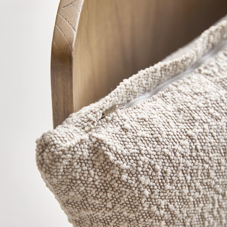 June - Fauteuil en mindi massif et tissu écru