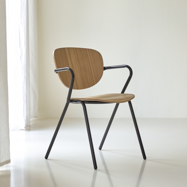 Ada - Ash and metal chair