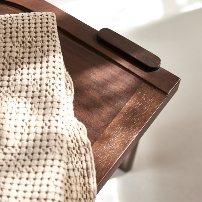 Iko - Solid mindi wood chair