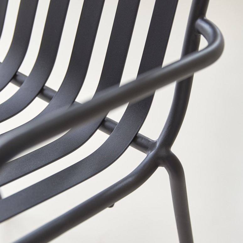 Gaby - Poltroncina in metallo black