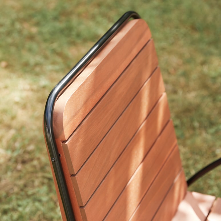 Key Wood - Outdoor armchair in solid acacia