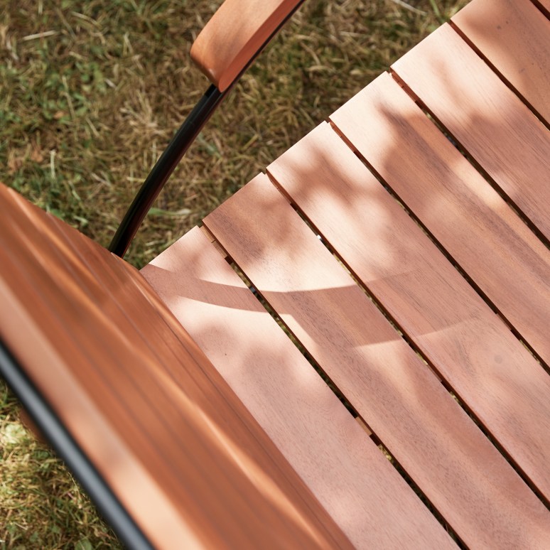 Key Wood - Outdoor armchair in solid acacia