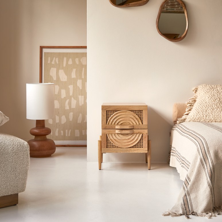 Sina - Solid mango wood and rattan bedside table