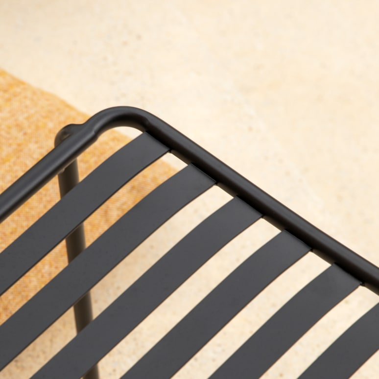 Gaby - Conjunto de muebles de jardín de metal negro de 6 plazas