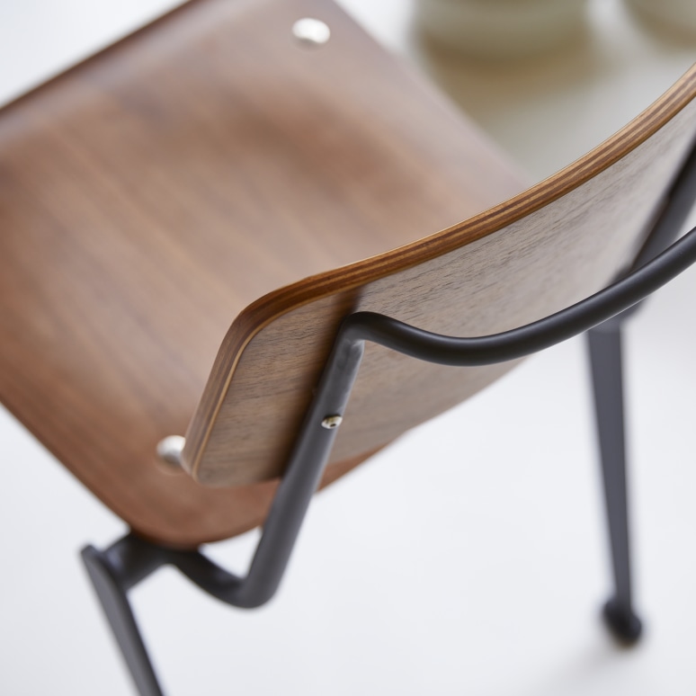 Mio - Walnut and black metal chair