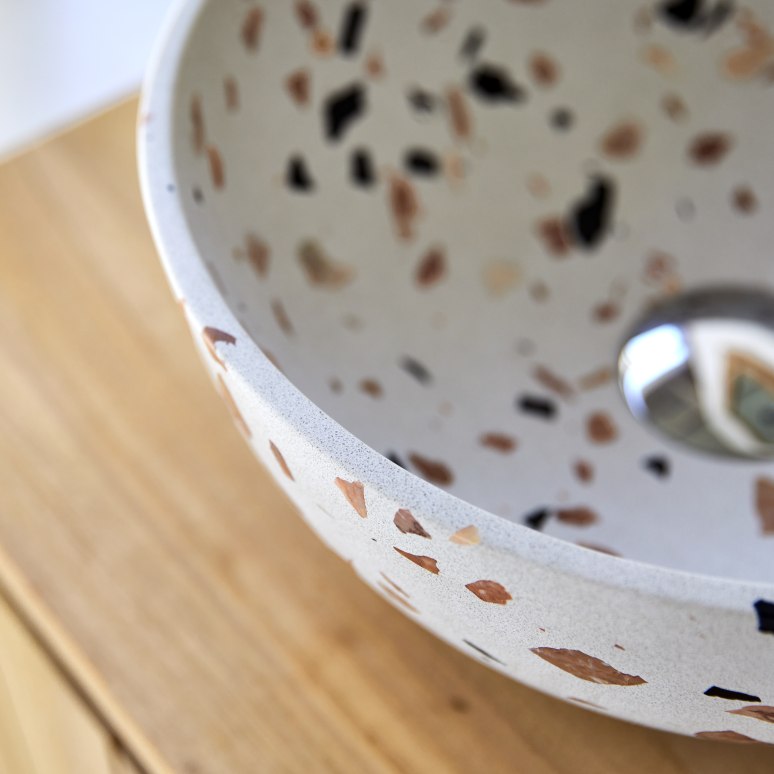 Elea - Lavabo tondo in battuto di terrazzo premium brown