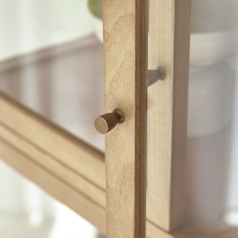 Tana - Eiken vitrinekast