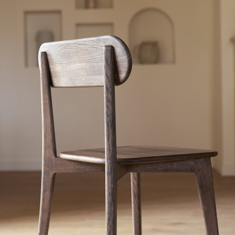 Abel - Brown solid oak chair