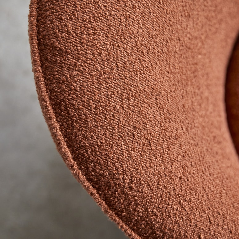 Soren - Sillón de acacia y tela color terracota