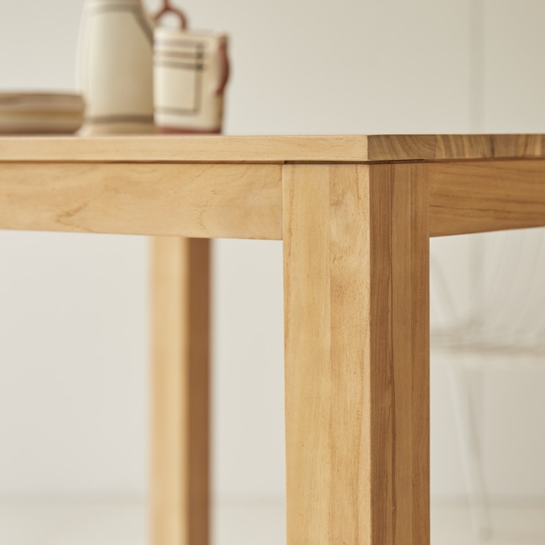 Eden - Tisch aus massivem Teak 4–6 Personen