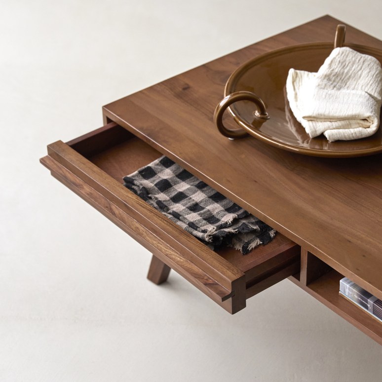 Niels - Solid acacia coffee table 115 cm