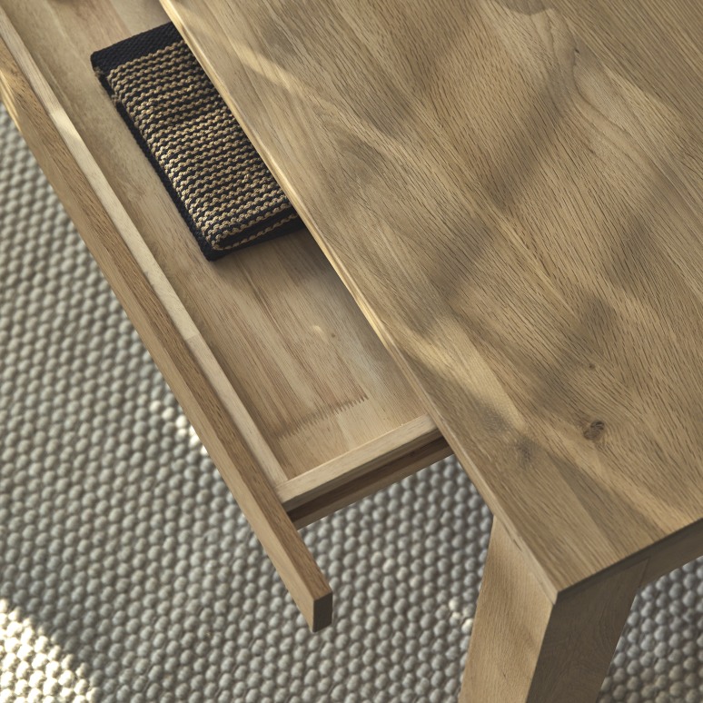 Eden - Salontafel van massief eiken met 1 lade