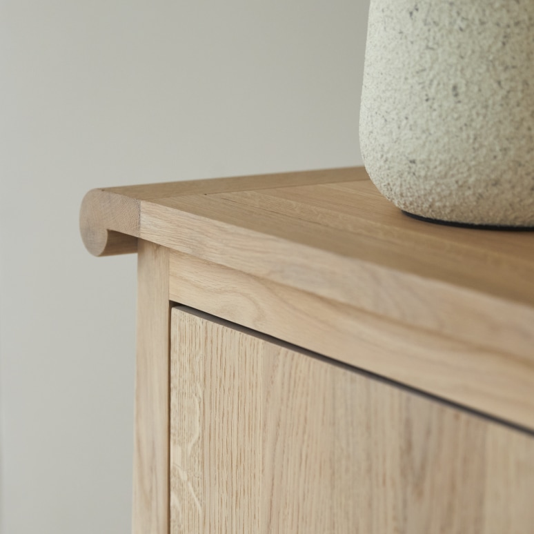 Volute - Anrichte aus massivem Eichenholz 180 cm