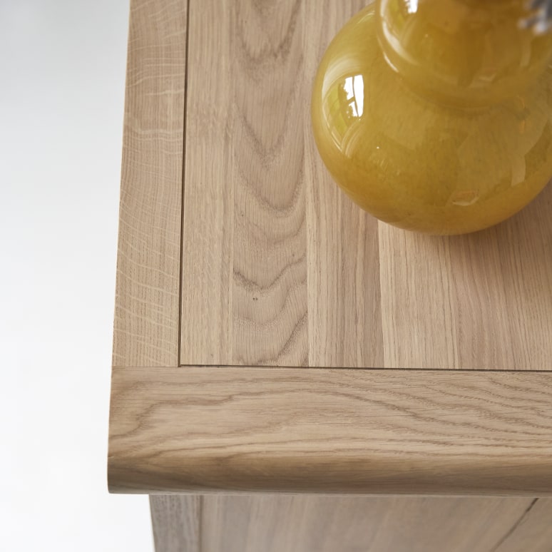 Volute - Aparador de roble macizo de 125 cm