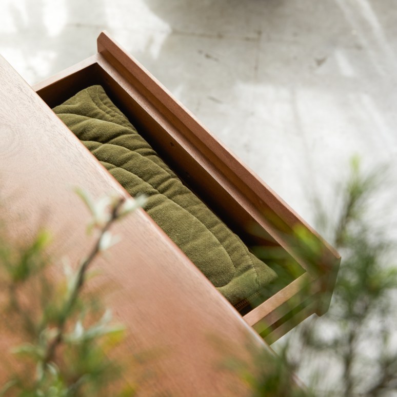 Gabrielle - Buffetkast van massief mangohout 150 cm