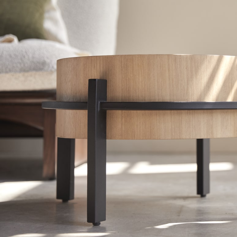 Ava - Side table in teak