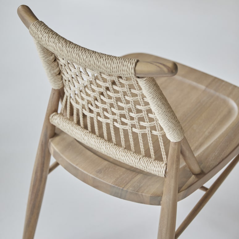 Arturo - Chair in solid acacia with woven seat
