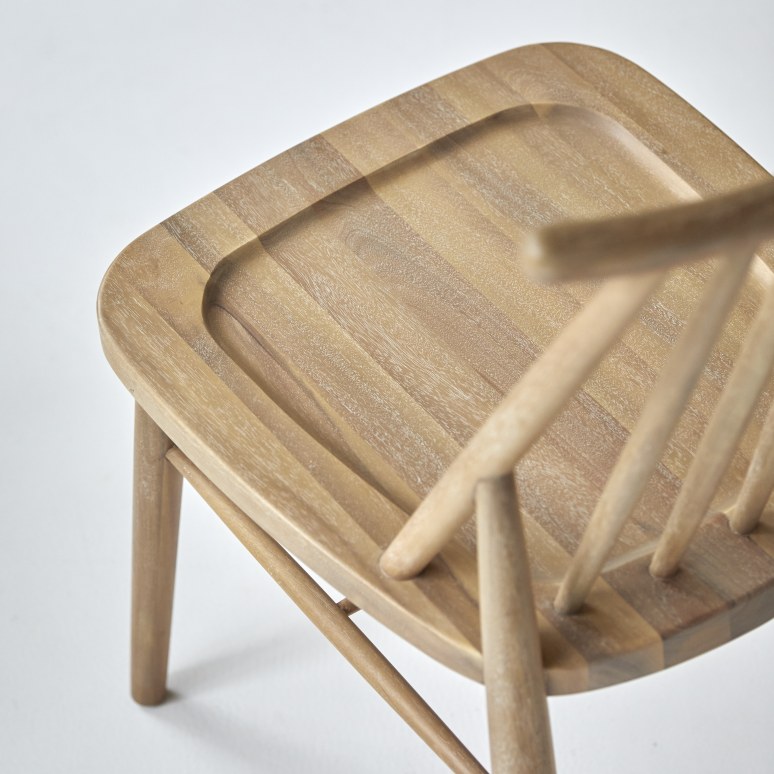 Léa - Chair in solid acacia