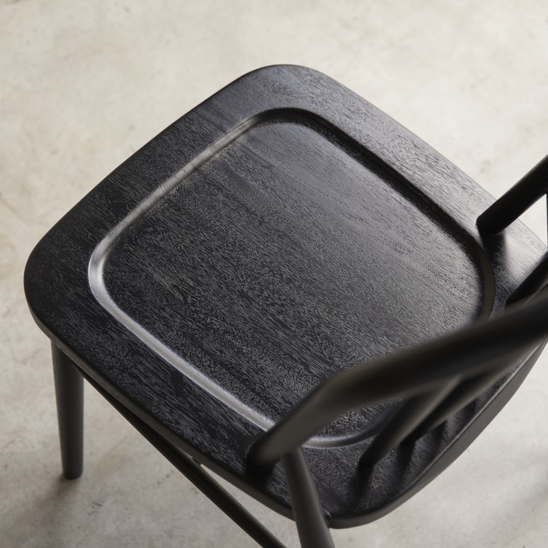 Leonor - Silla con barrotes de acacia maciza negra