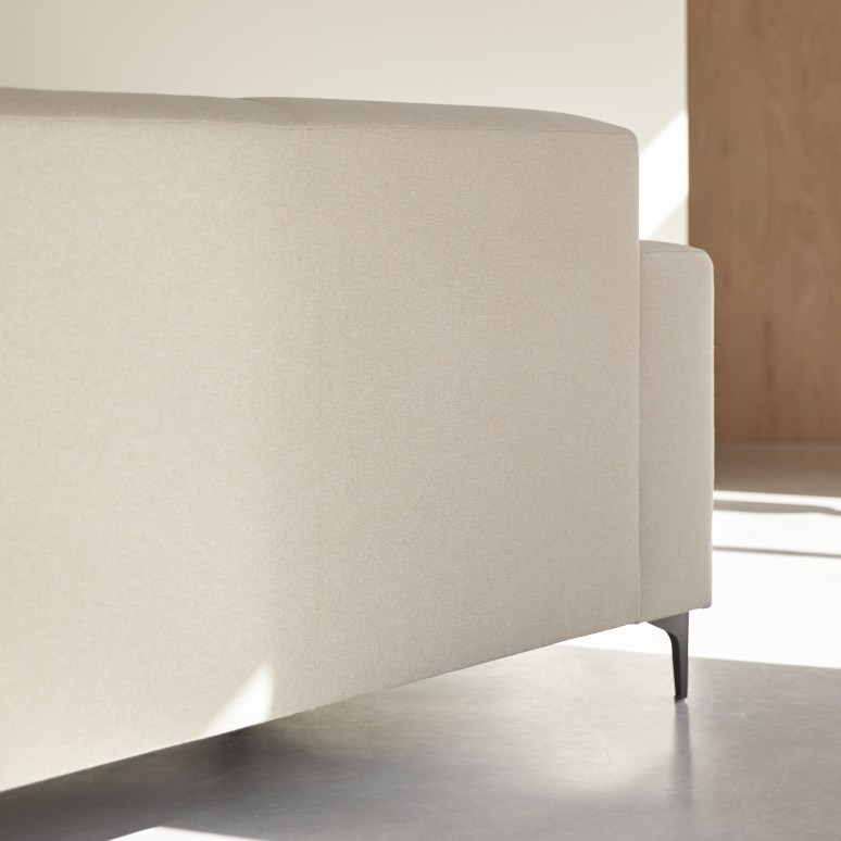 Lars - 2,5-Sitzer-Sofa mit ecrufarbenem Stoffbezug