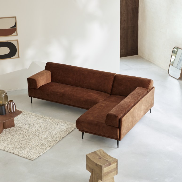 Finn - 4-zitshoekbank met hoek rechts in terracottabruin fluweel 270 x 180 cm