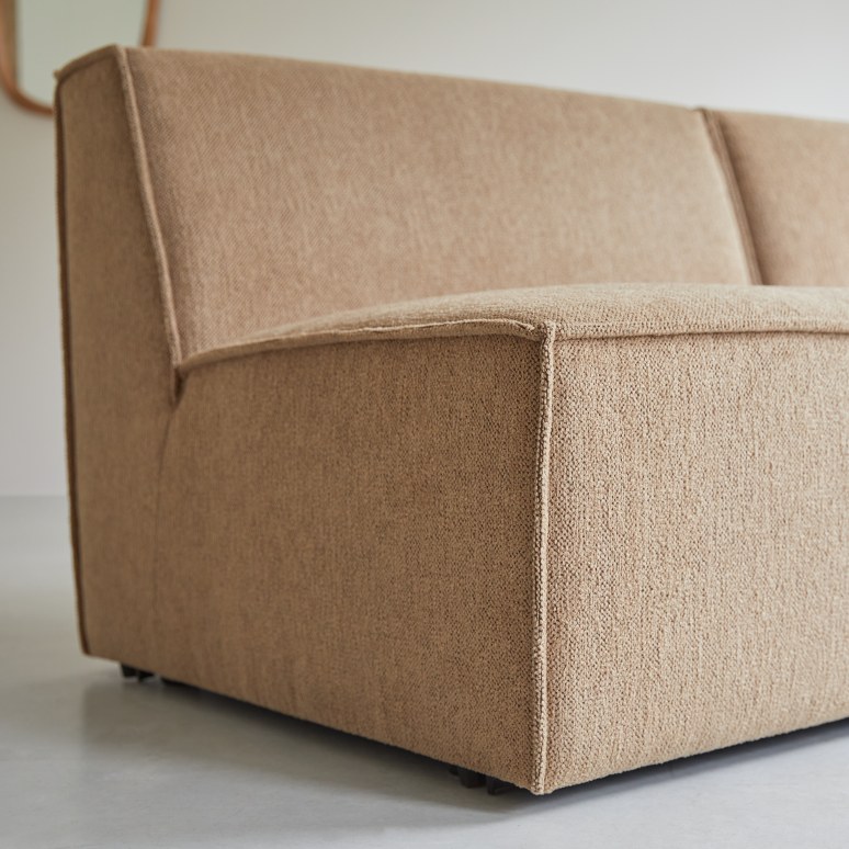 Dario - Two-seater modular bench seating in camel-coloured fabric