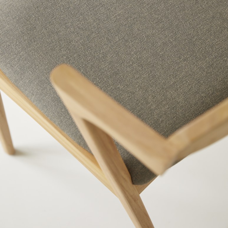 Guido - Silla de teca maciza y tela