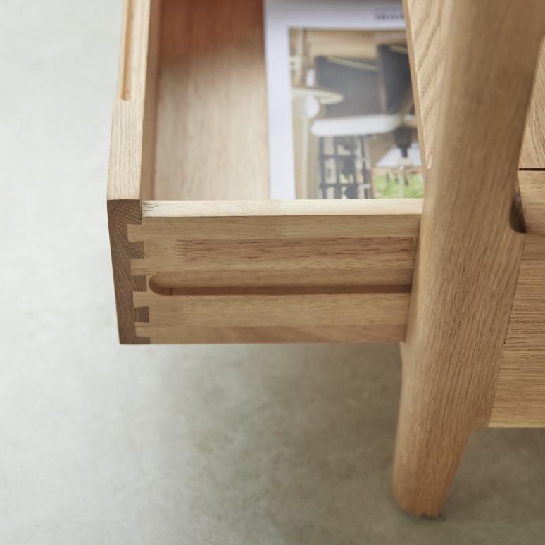 Arto - Bedside table in solid oak with 1 drawer