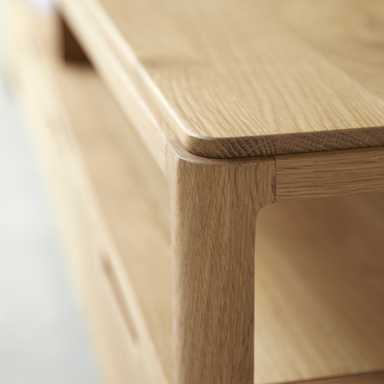 Arto - 180 cm solid oak TV unit