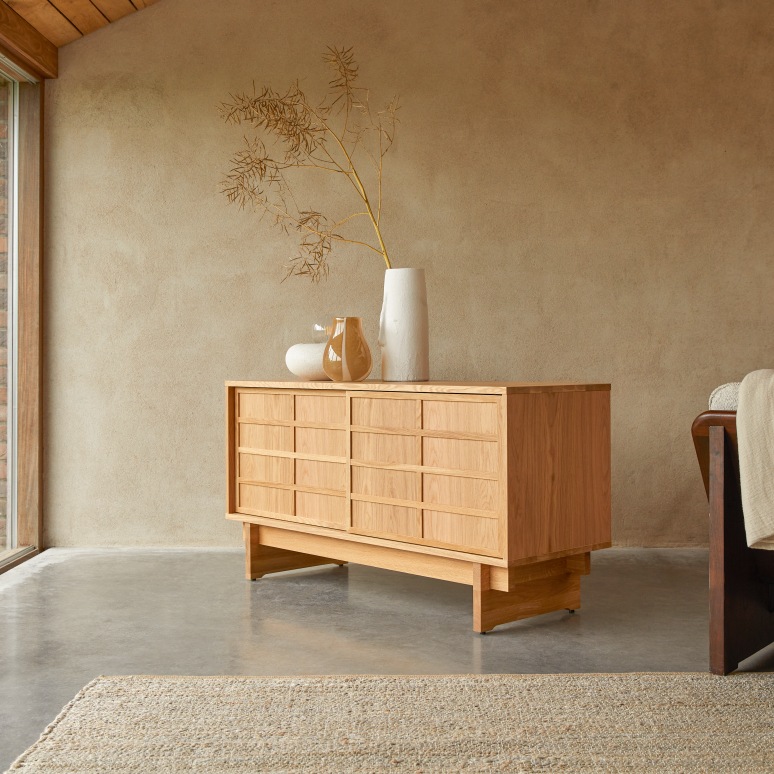 Miu - Mobile TV in legno di quercia 135 cm