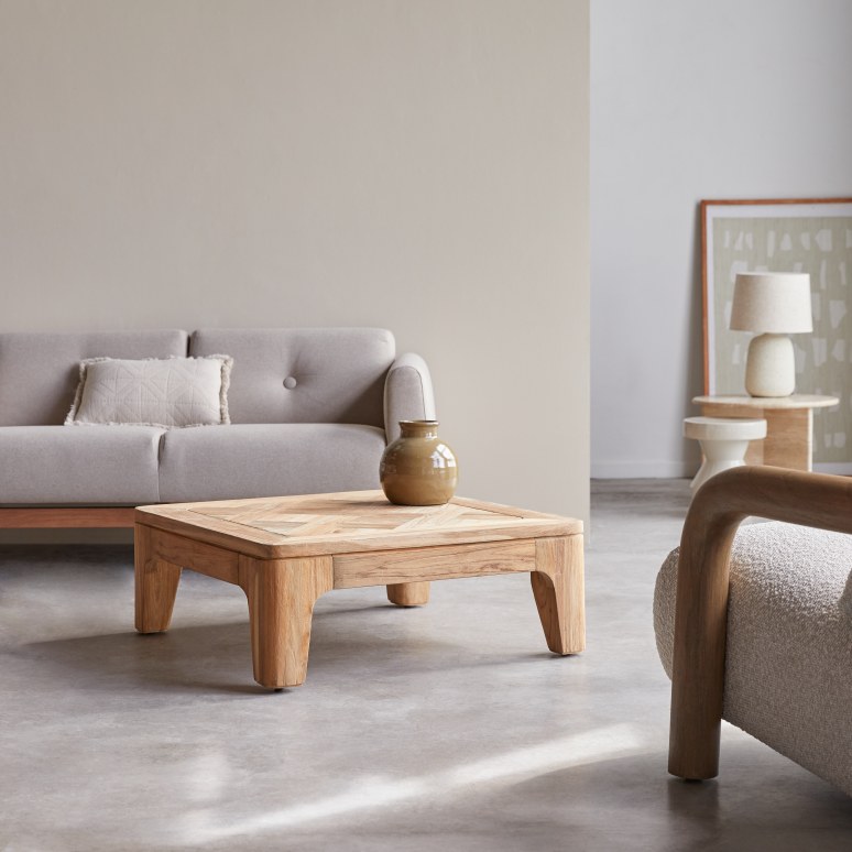 Ruth - Quadratischer Couchtisch aus massivem, recyceltem Teakholz
