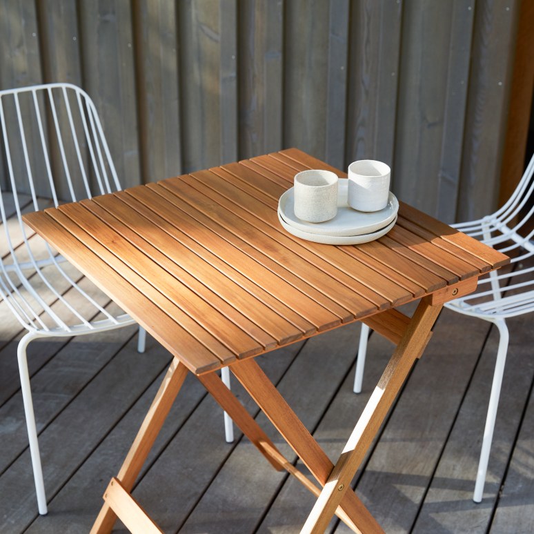 Bistro - Tuinset van massief acaciahout en metaal white, 2 stoelen