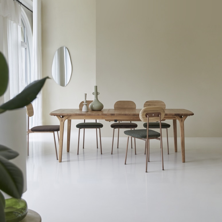 Clara - Massief eiken uitschuifbare tafel voor 6/12 personen