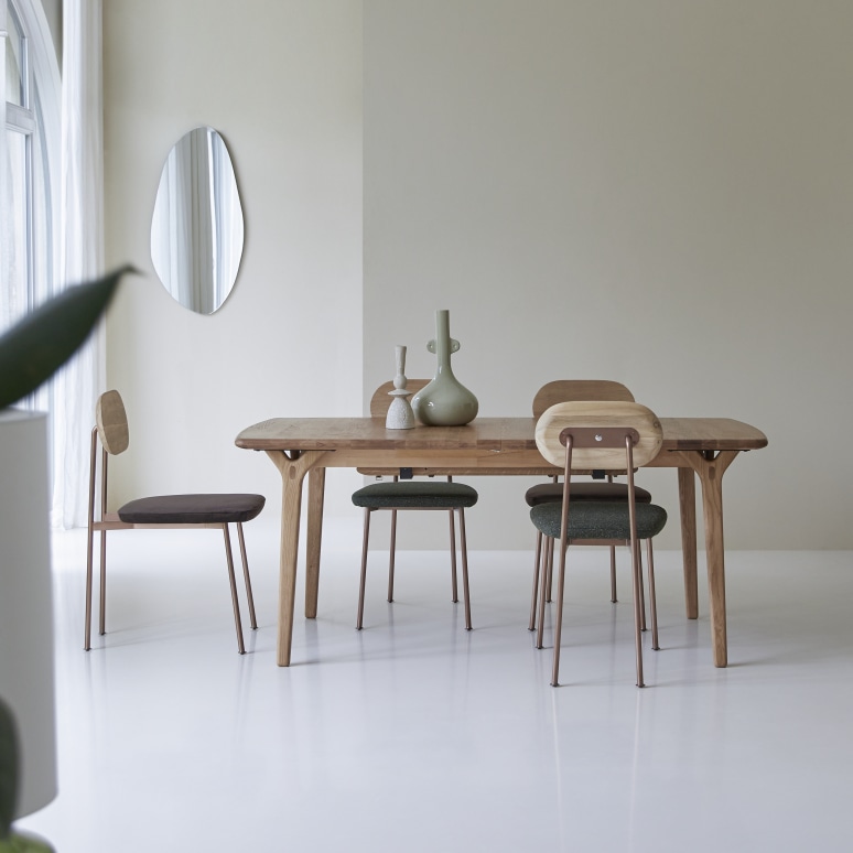 Clara - Table extensible en chêne massif 6-12 pers.