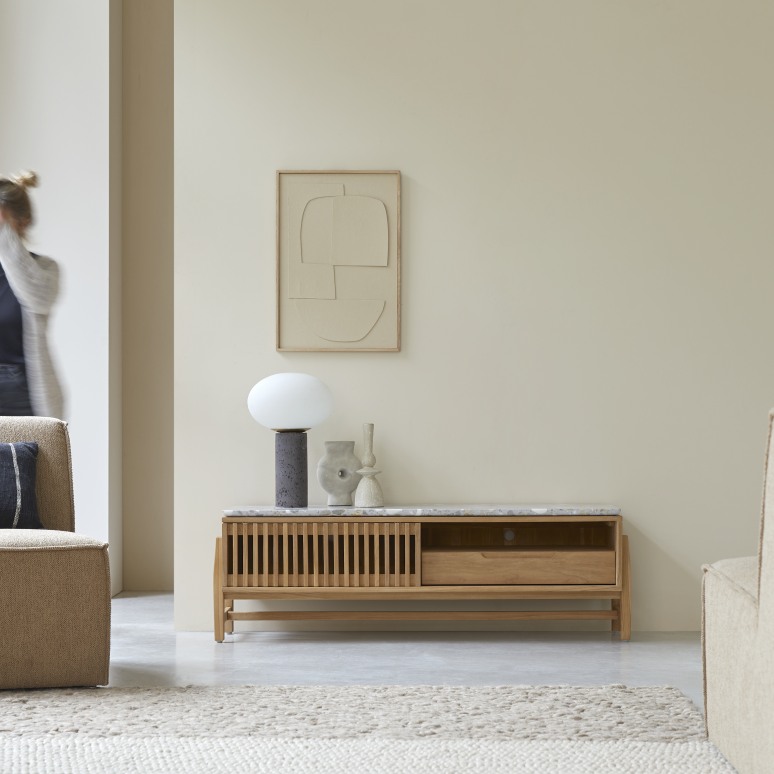 Mueble para TV de teca maciza y terrazo prémium de 140 cm
