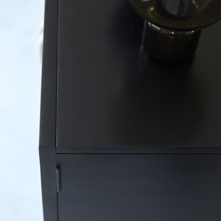 Sina - Buffet en manguier massif noir et rotin 115 cm