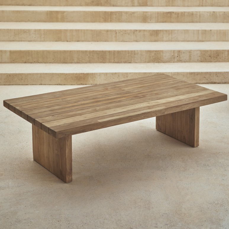 Joaquin - Outdoor coffee table in recycled solid teak wood