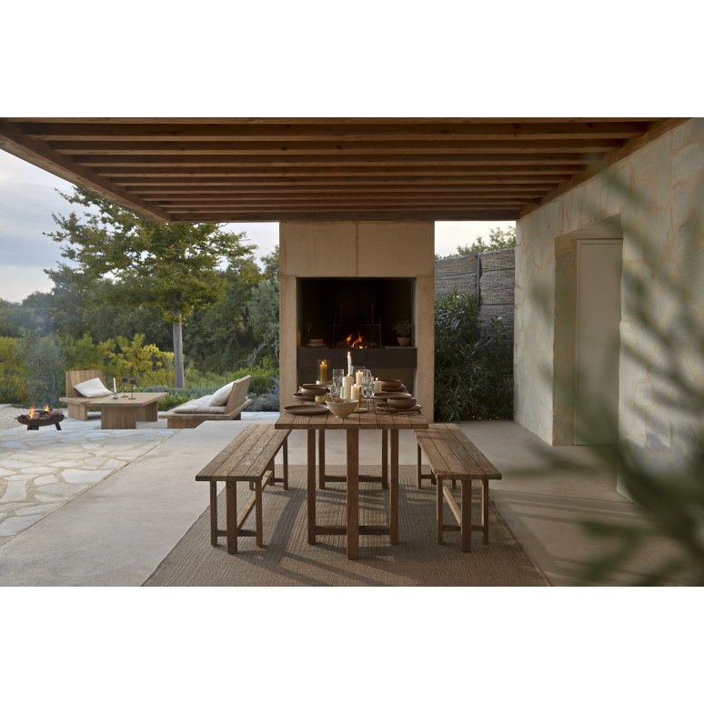 Antonia - Table de jardin en teck massif recyclé 6-8 pers