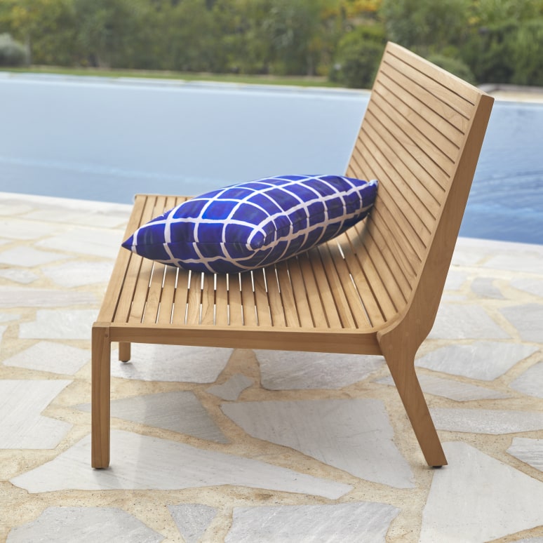Teo - Low garden bench in solid teak