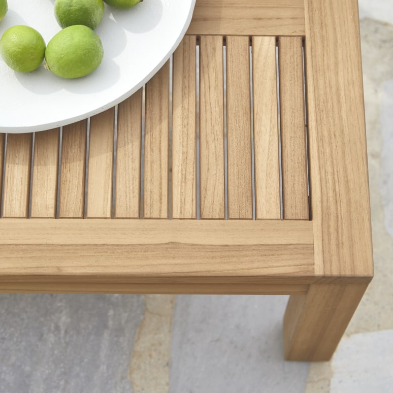 Teo - Garten-Couchtisch aus massivem Teakholz