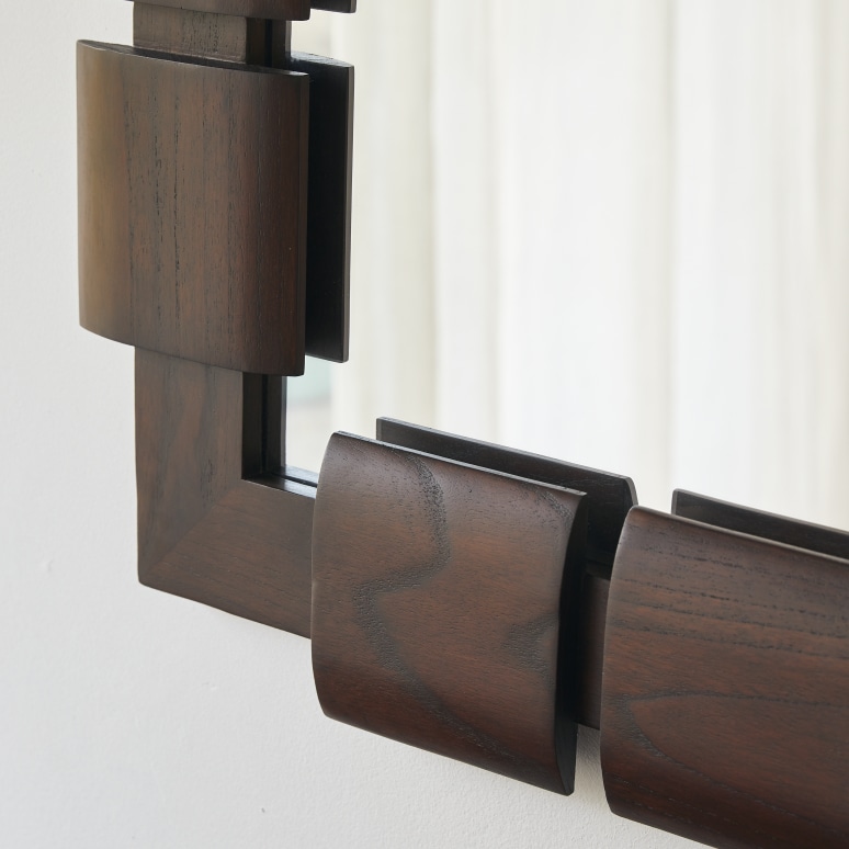 Isaac - Mindi wood mirror 85 x 67.5 cm