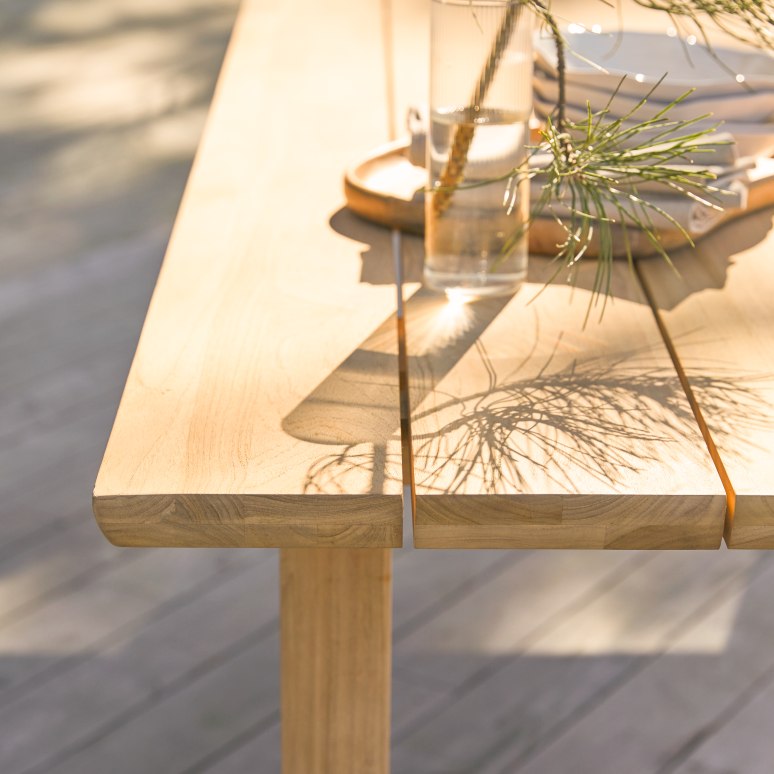 Noah - Solid teak 8–10-seater garden table