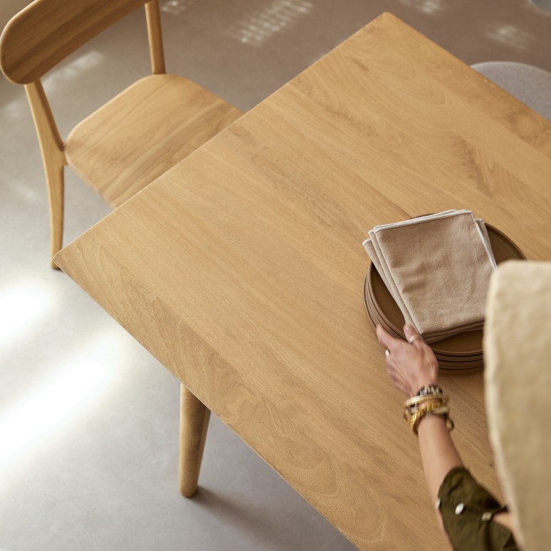 Cloé - Ausziehbarer Tisch aus massivem Mangoholz, 6–8 Pers.