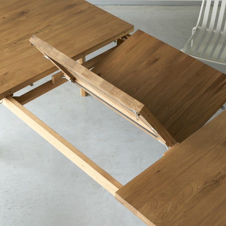 Maia - Table extensible en chêne massif 6-12 pers.
