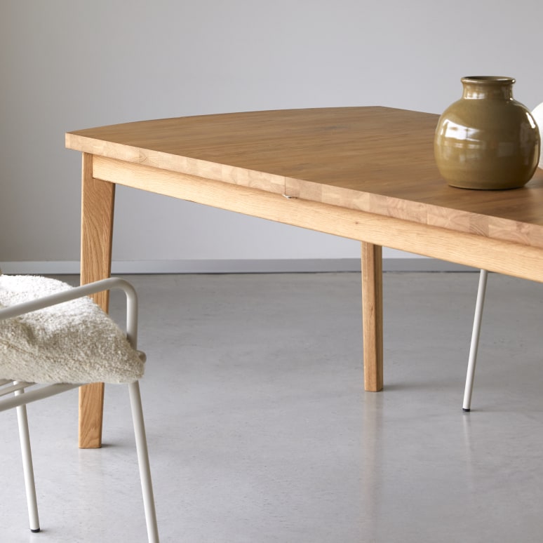 Maia - Table extensible en chêne massif 6-12 pers.
